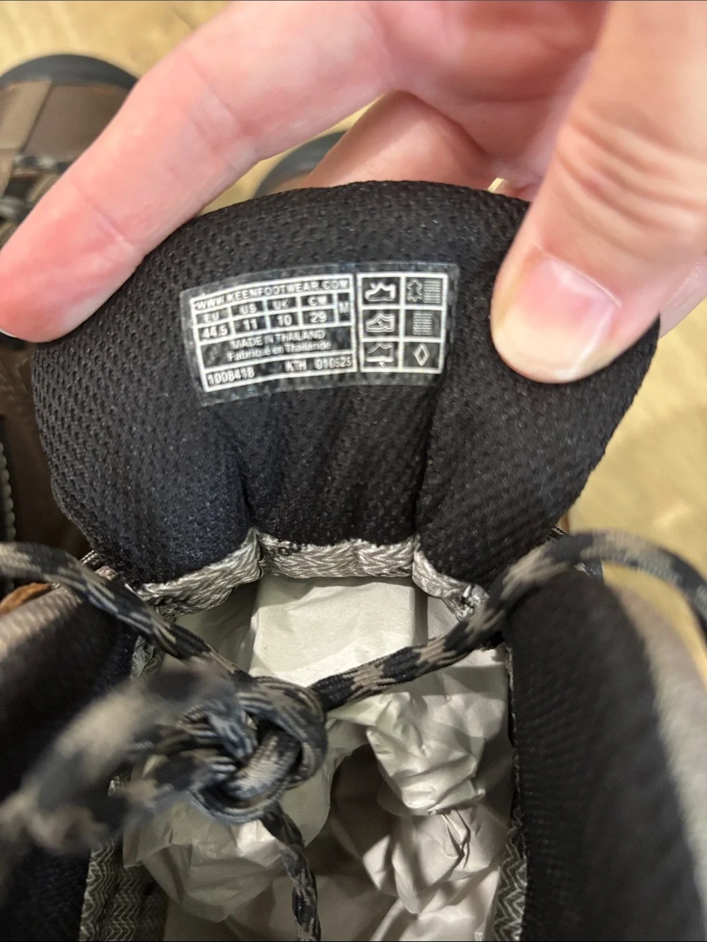 NEW Men’s KEEN Targhee 2 Mid Height Waterproof Hiking Boots